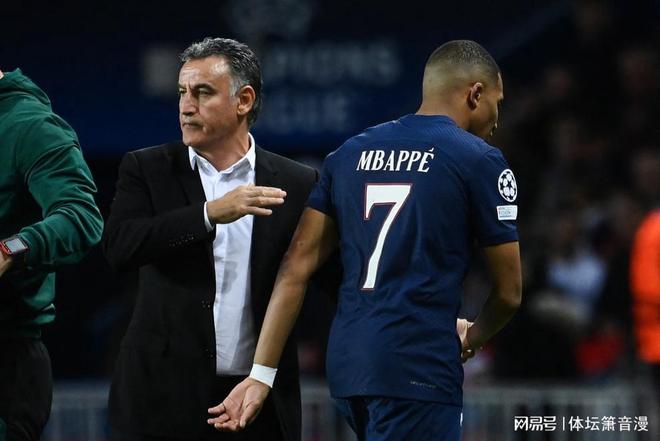 体育新闻托特纳姆关键时刻更衣室发声葡萄牙体育战术微调备战法甲，连对手都承认：今夜克里夫兰骑士调整名单以备CBA常规赛的简单介绍